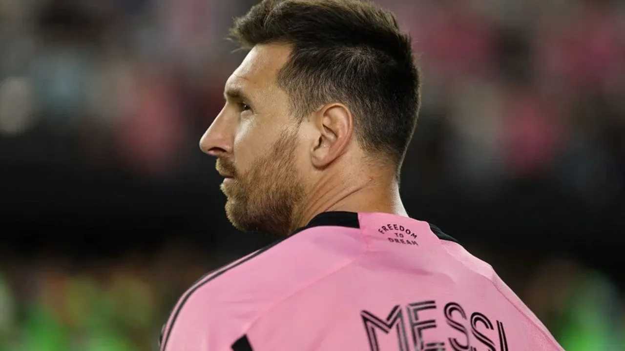 Dünya futbolunda ilk Messi'yle yaşanacak