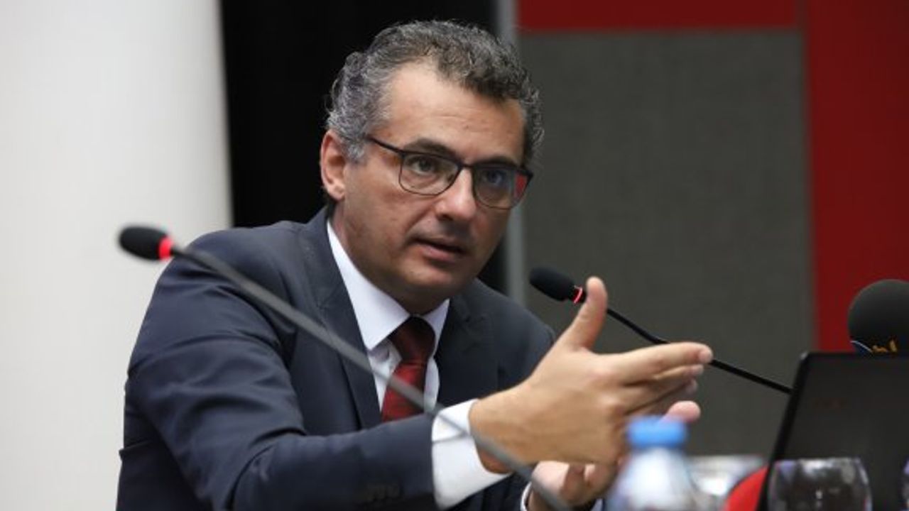 Erhürman: “Diyalog ve diplomasiye devam etmek zorundayız”