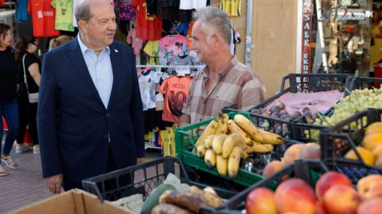 Tatar, Lefkoşa’da Arasta bölgesini ziyaret etti