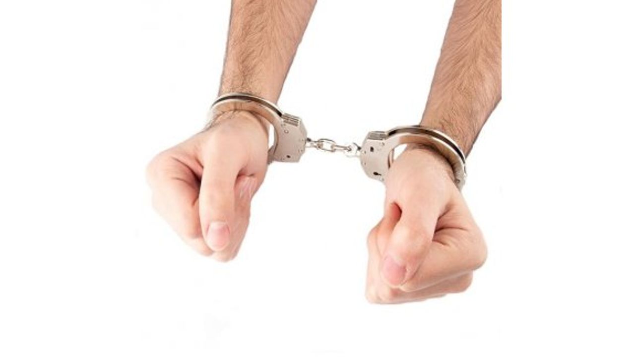 Üç bölgede uyuşturucu operasyonu: 8 tutuklu