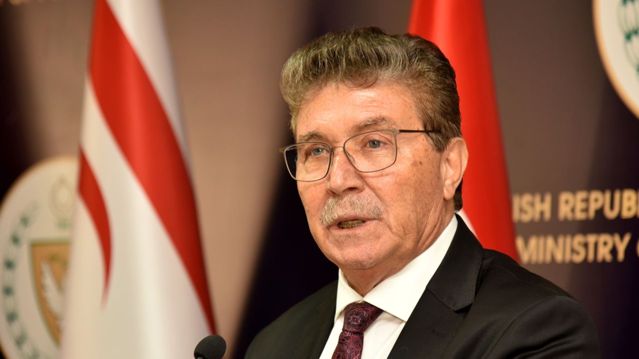 Başbakan Üstel: “BRT’de 32 yıldır beklenen tarihi adımı atıyoruz”