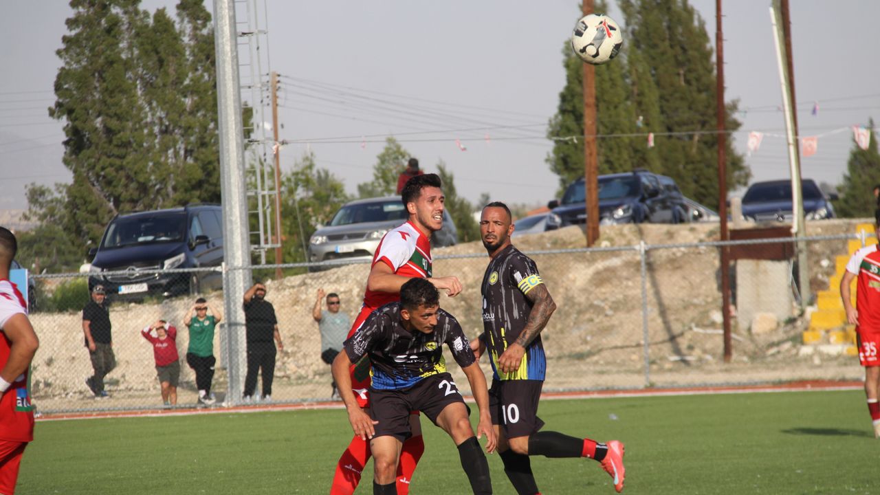 Aksa Süper Lig ve 1. Lig 10. Hafta günün sonuçları ve yarının programı