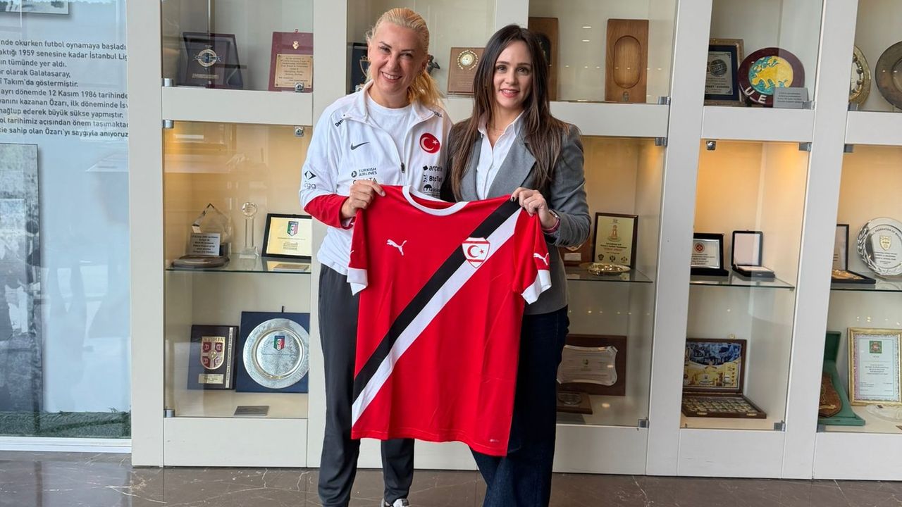 Kanan, Türkiye A Milli Takım kampında temaslarda bulundu..!