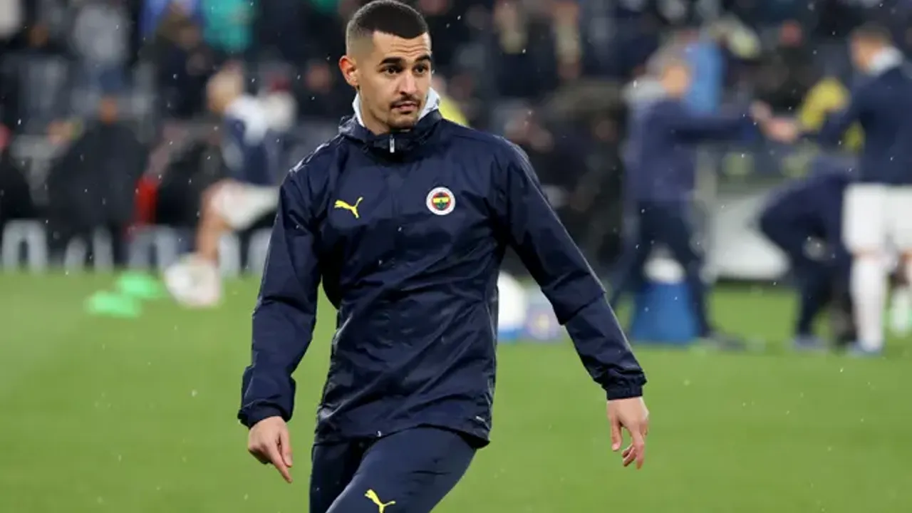 Fenerbahçe'nin UEFA listesinde değişiklik