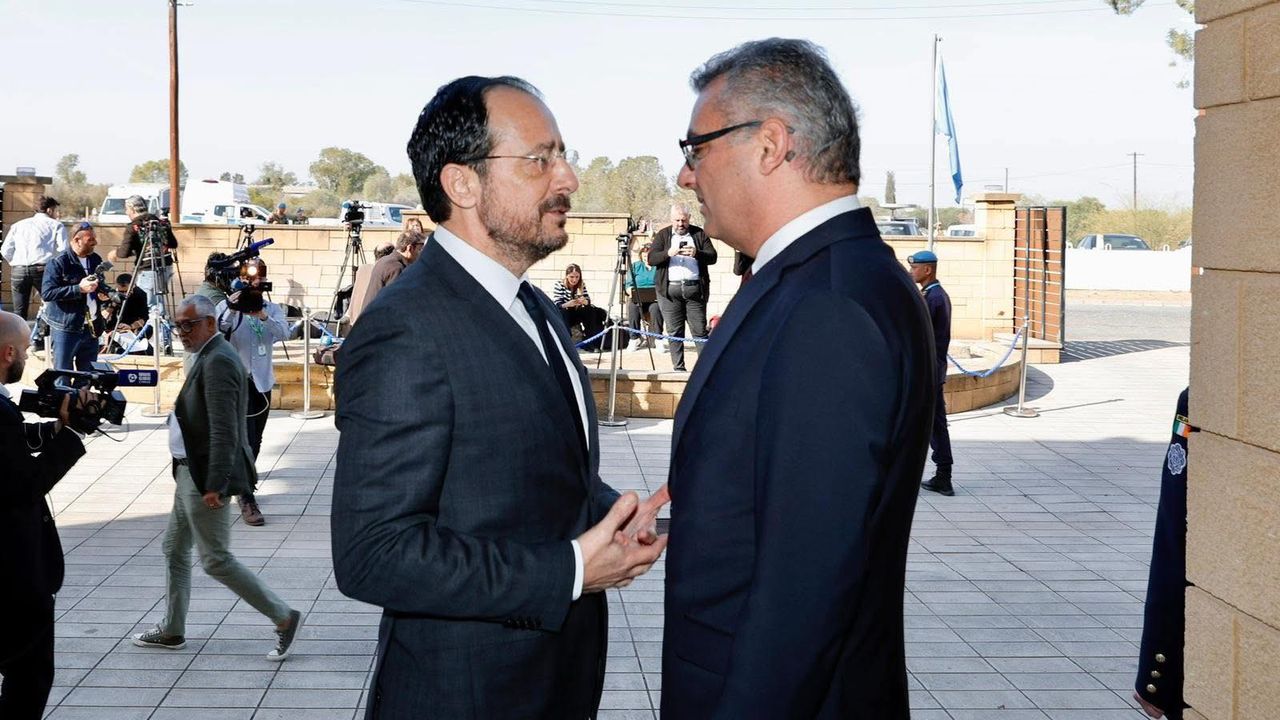 Erhürman ve Hristodulidis, ortak temaslarda bulunacak