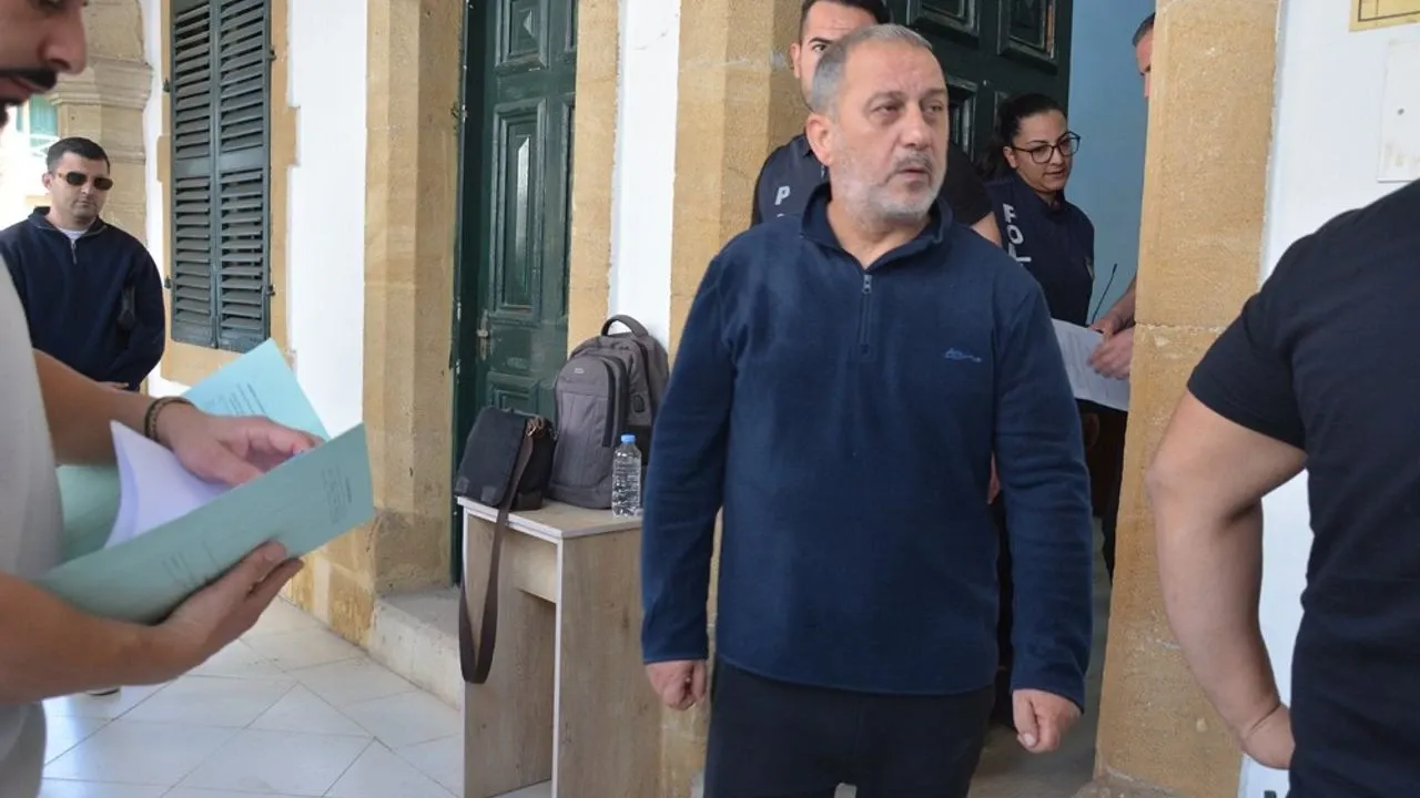 MİK Başkanı S.C, beş gün daha tutuklu kalacak