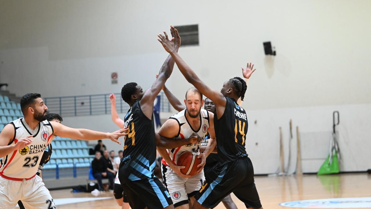 Soyer Altınbaş Kıbrıs, China Bazaar Ada’yı mağlup etti