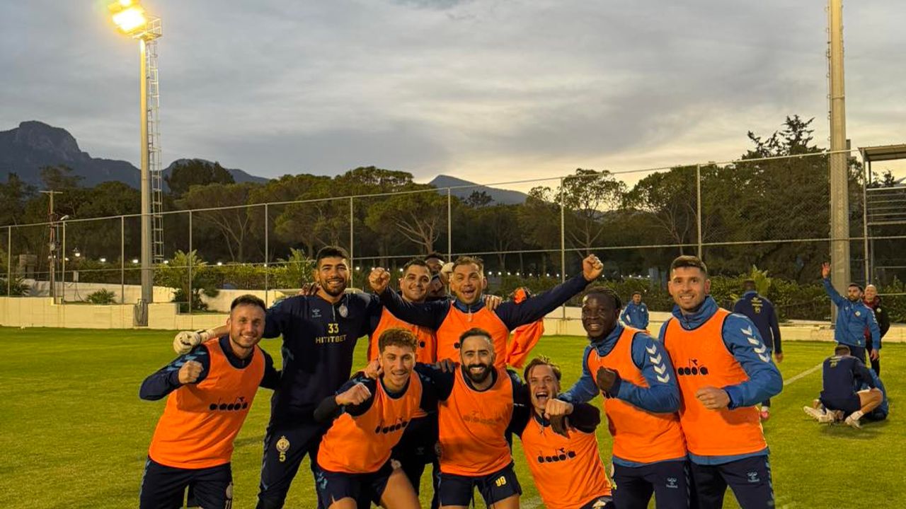 Doğan, Acapulco Hotel’de kampa girdi