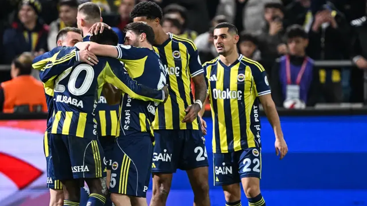 Fenerbahçe Süper Kupa'da finalde