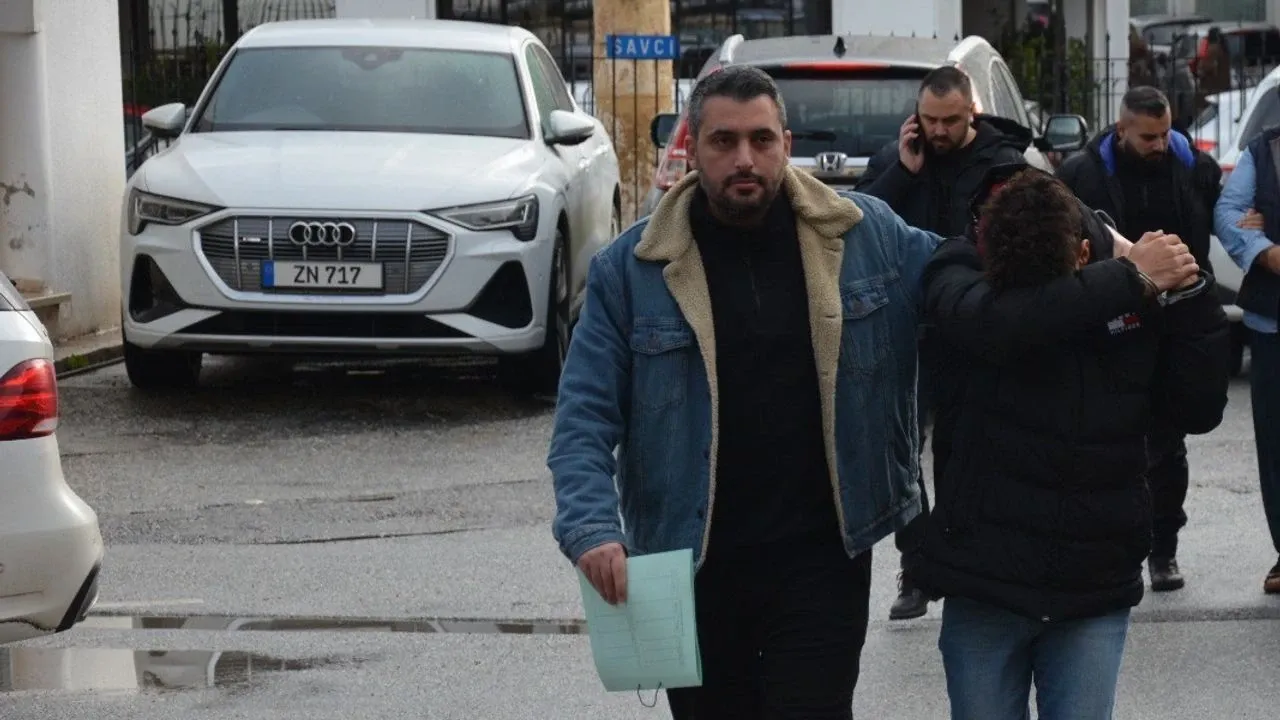 Uyuşturucu sattığını itiraf etti