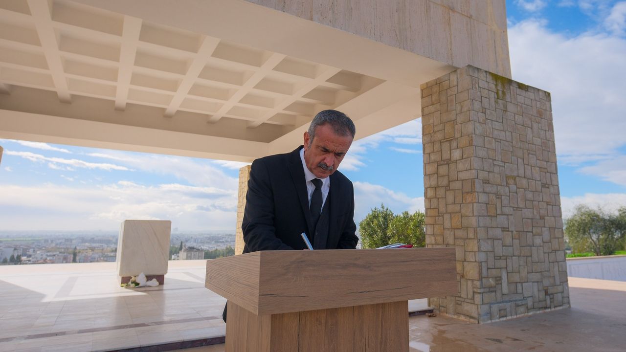 Uluçay, yeni yıl dolaysıyla bir dizi ziyaret gerçekleştirdi