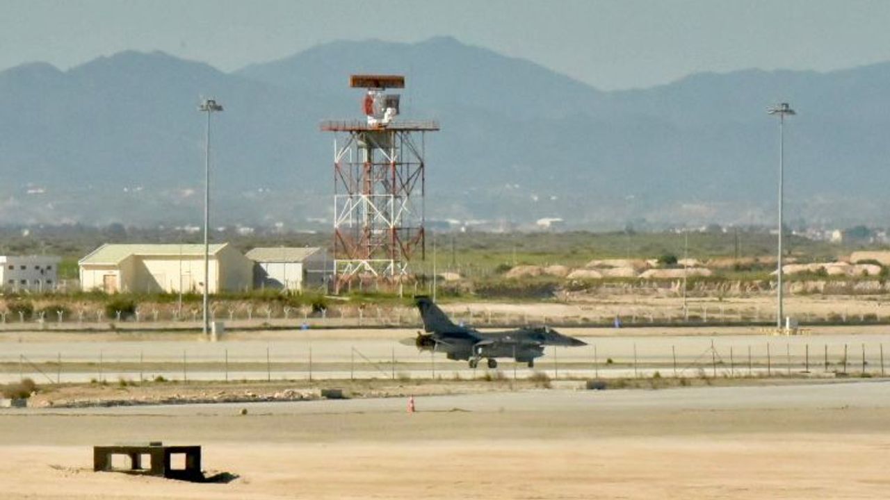 Türk F-16’larının KKTC’ye gelmesi Güney Kıbrıs’ta tepkiyle karşılandı