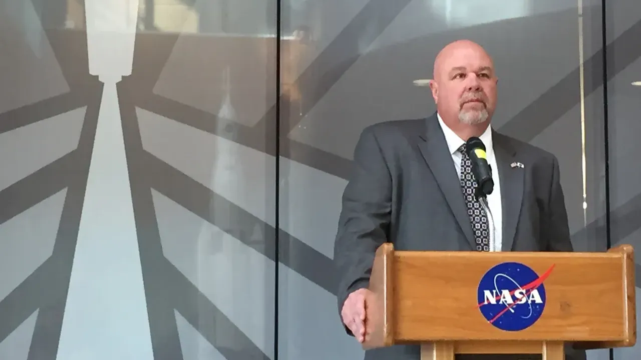 NASA: "Ay'a dönüş programının ilk mürettebatlı uçuşu nisanda yapılabilecek"