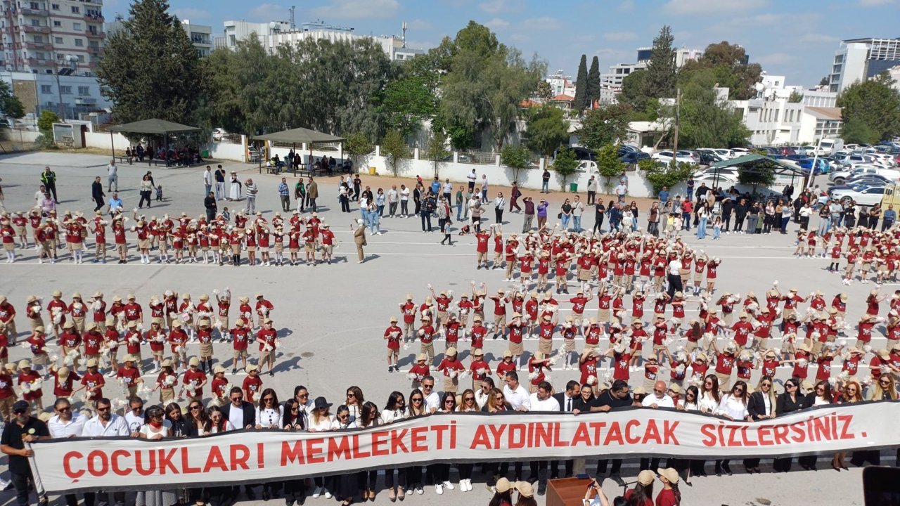 Çocuklar coştu coşturdu