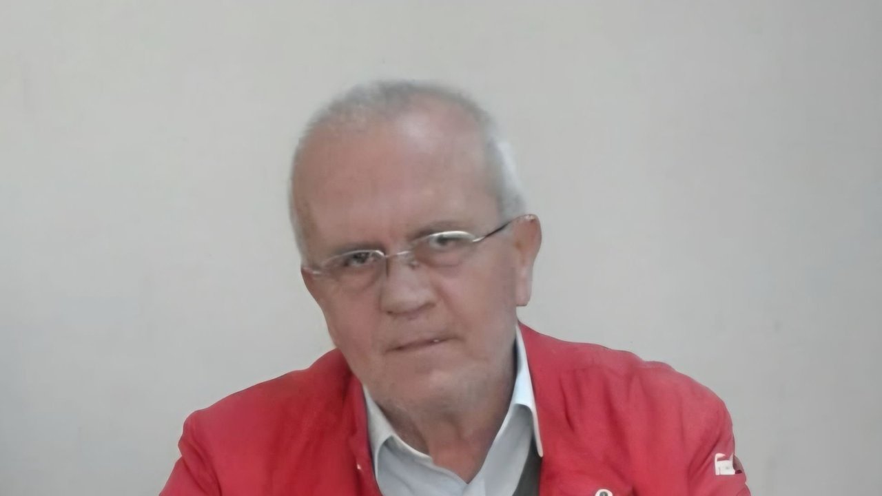 Büyükkonuk Ahmet abisini sonsuzluğa uğurladı