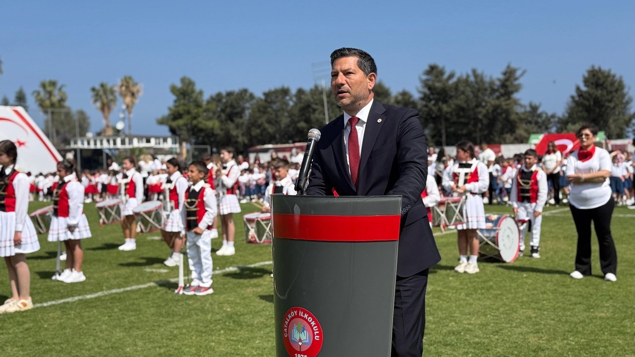 Kırok: “Çocuklar toplumun geleceği, yarınların mimarı ve ülkenin en büyük güvencesi"