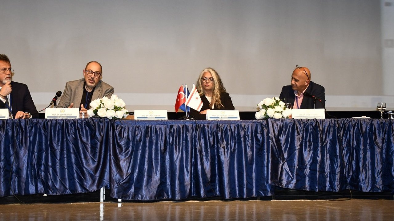 Deprem gerçeği DAÜ’de düzenlenen çalıştayda masaya yatırıldı