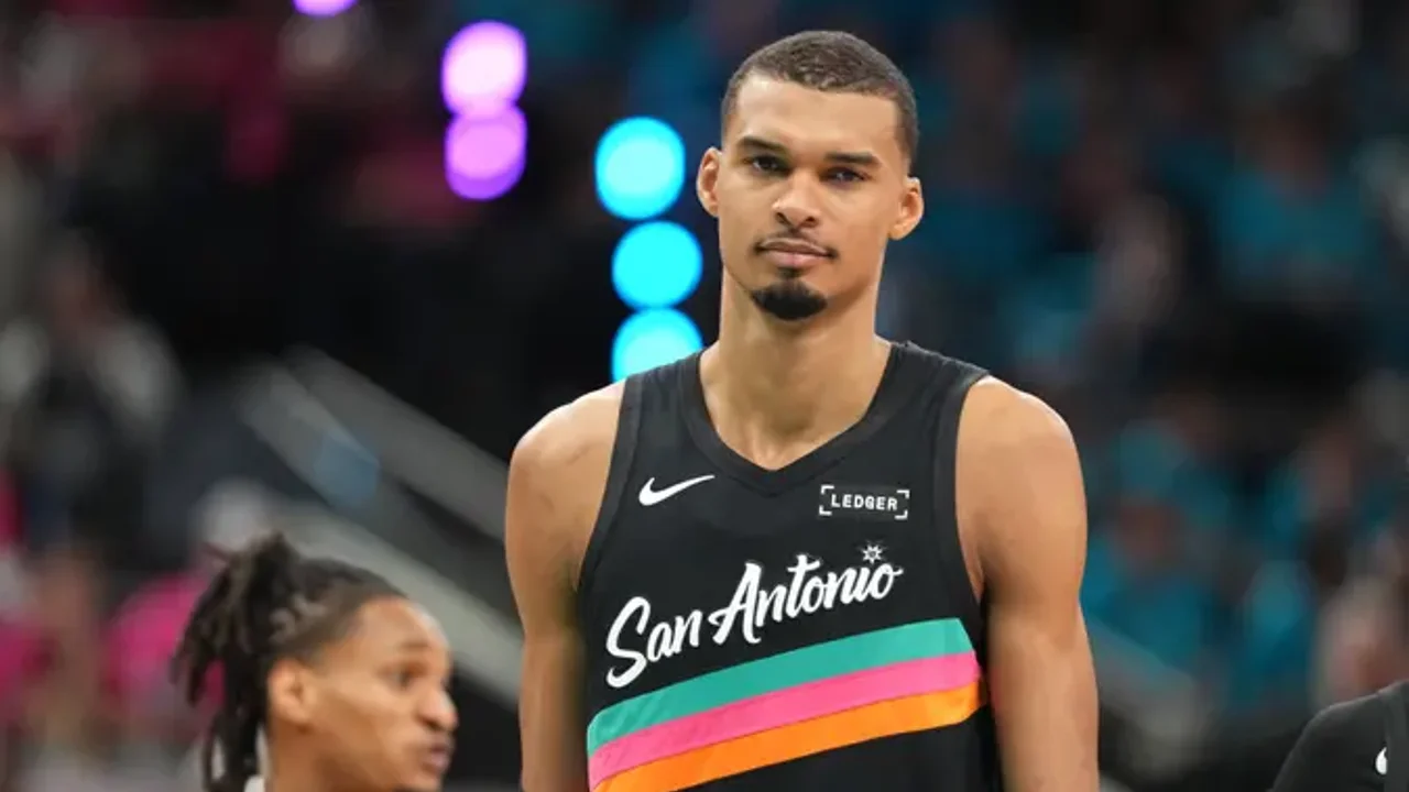 NBA'de yılın en savunmacısı Wembanyama