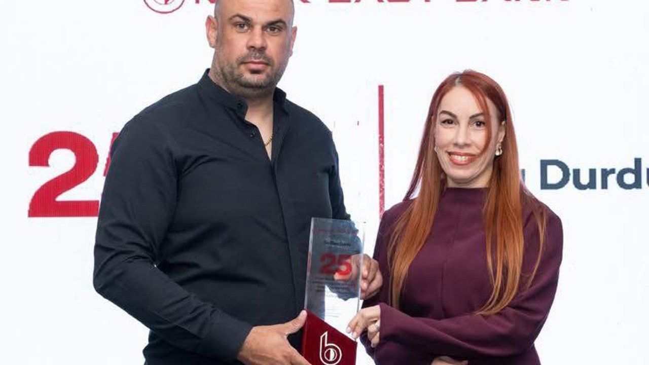 Near East Bank,  çalışanlarına verdiği değeri bir kez daha gösterdi