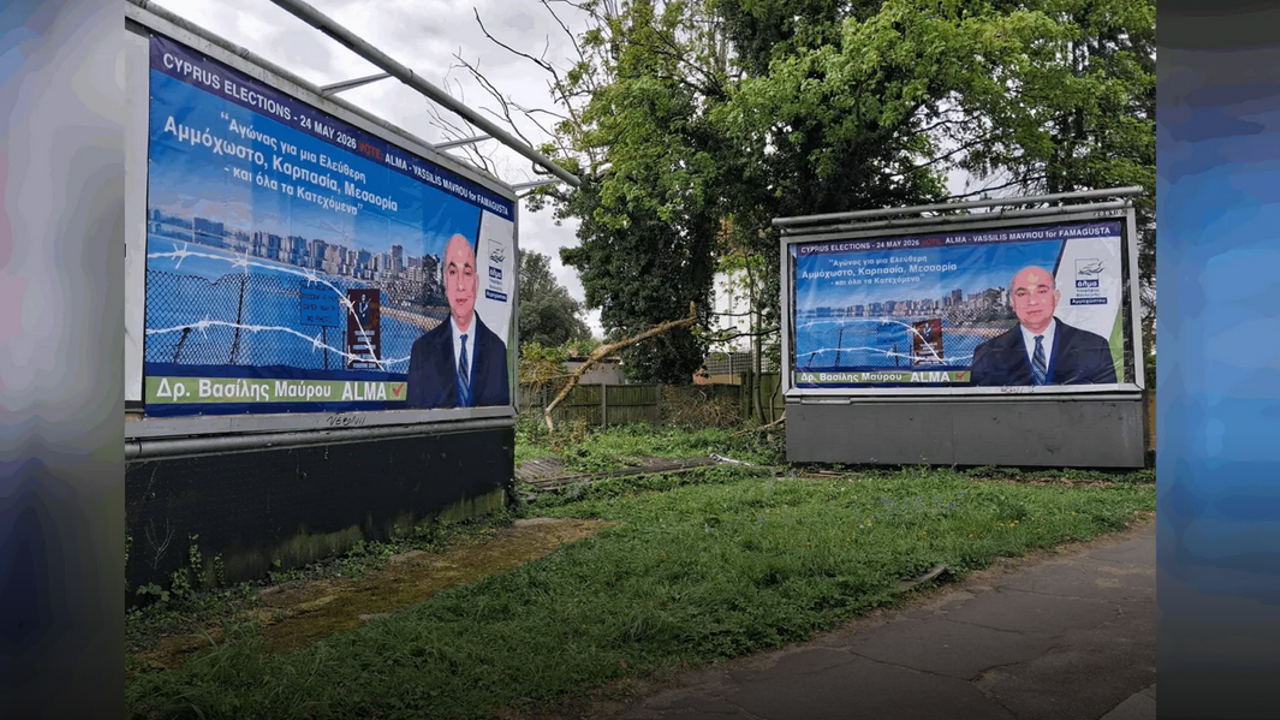 İngiltere'deki seçim afişlerine Kıbrıs Türk örgütlerinden tepki