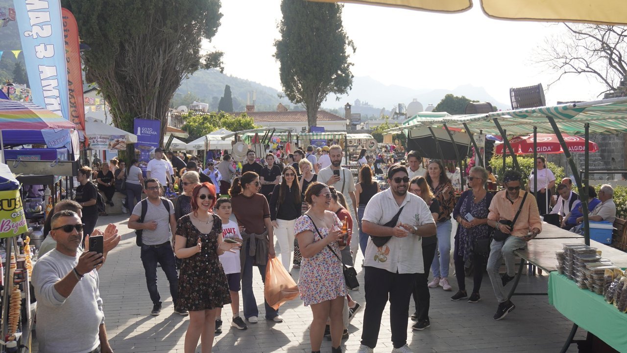 Kıbrıs İpek Koza Festivali’nde ilk gün tamamlandı