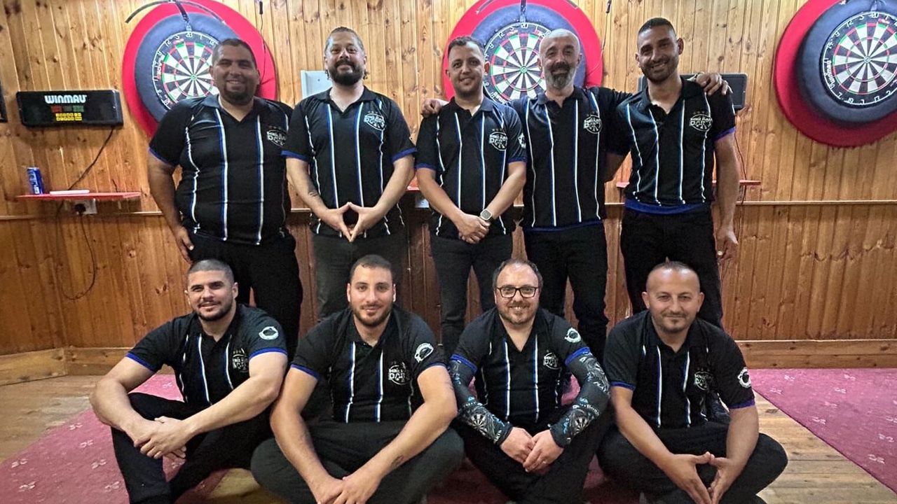 Darts Birinci Ligin şampiyonu Deniz Plaza