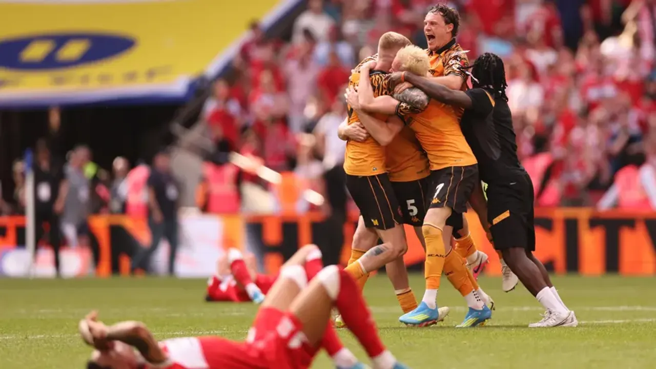 Hull City Premier Lig'de