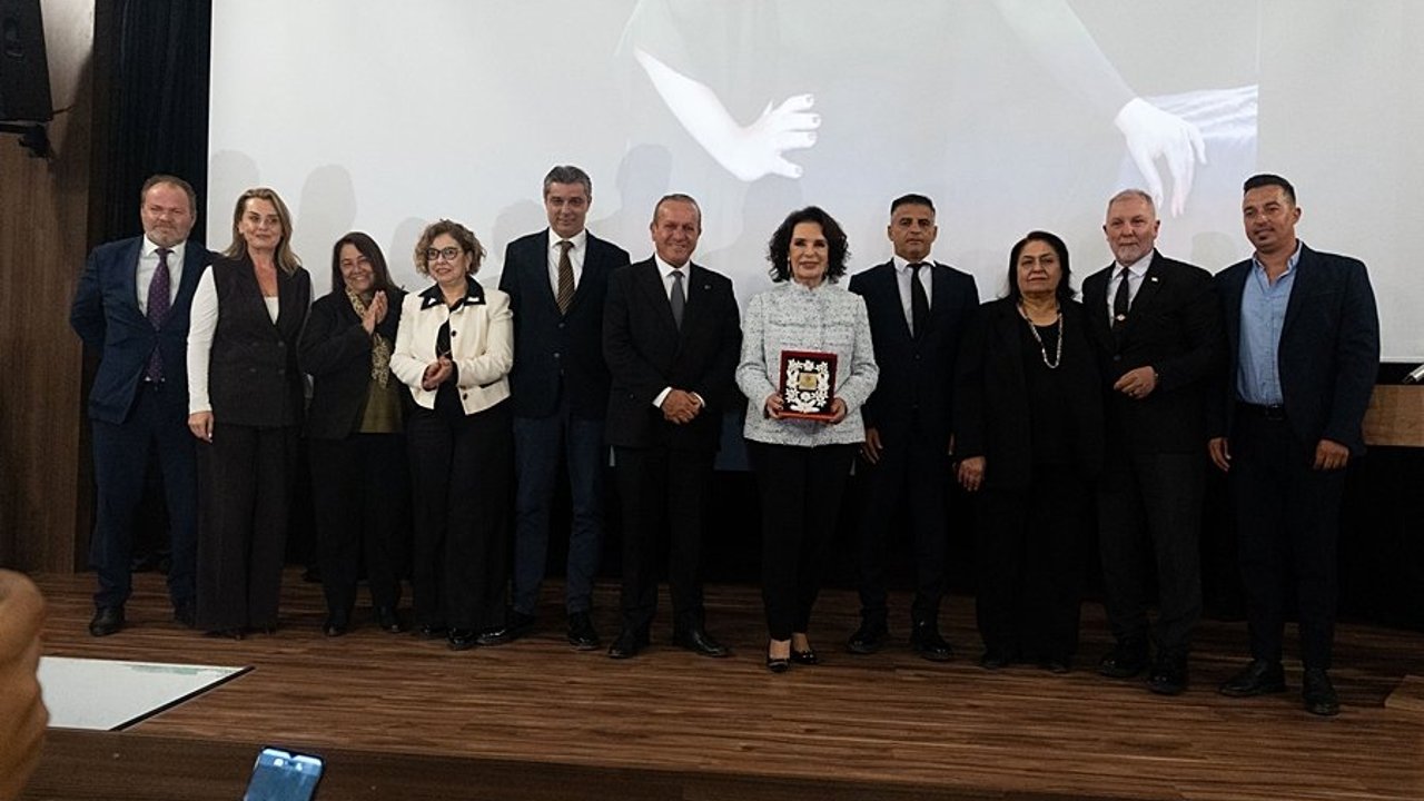 Hülya Koçyiğit, Girne’de söyleşiye katılacak
