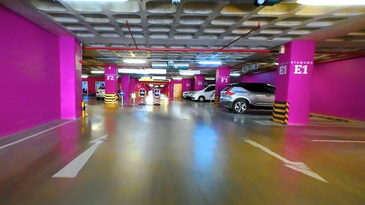 Merit’ten örnek altyapı hamlesi: Otoparklar yer altına taşındı