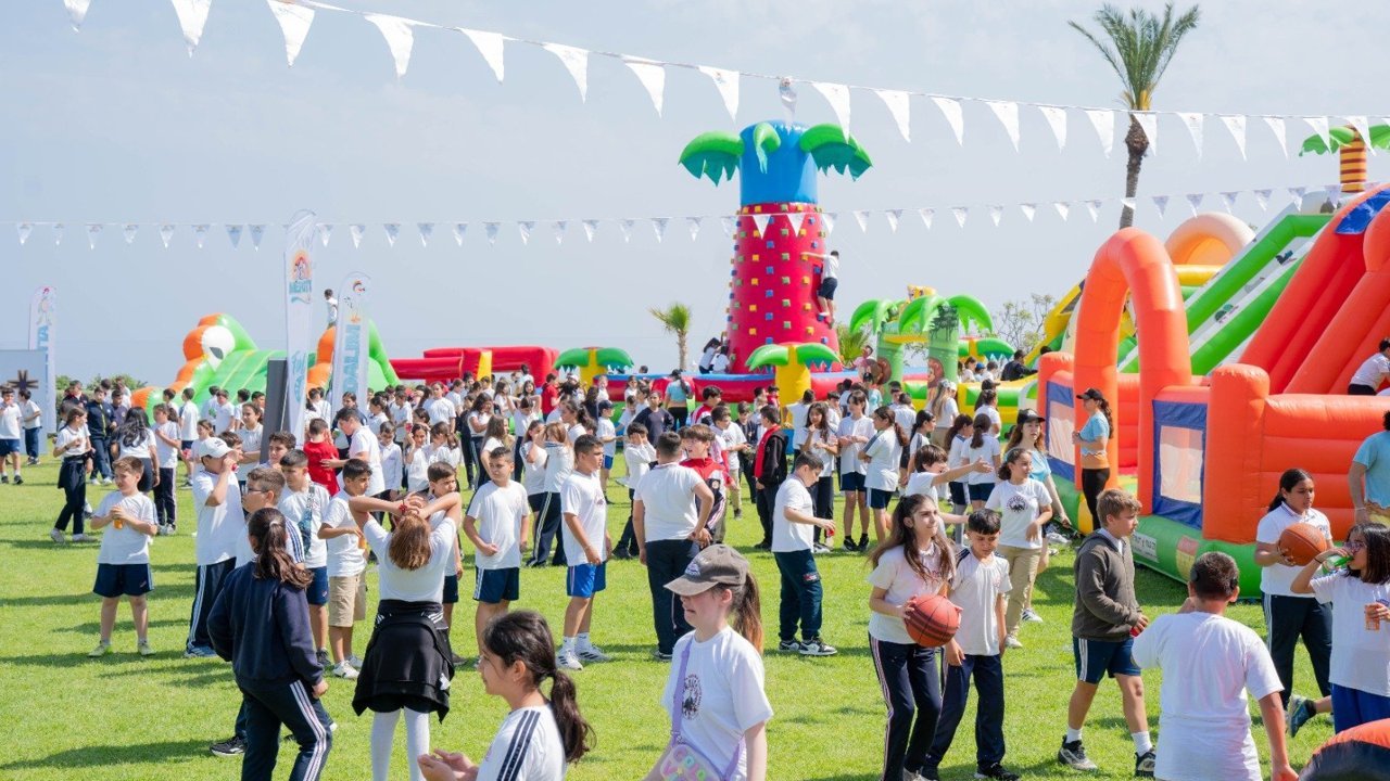 Merit Otellerinin geleneksel 23  Nisan şenlik ve eğlenceleri Merit Park Hotel’de yapıldı