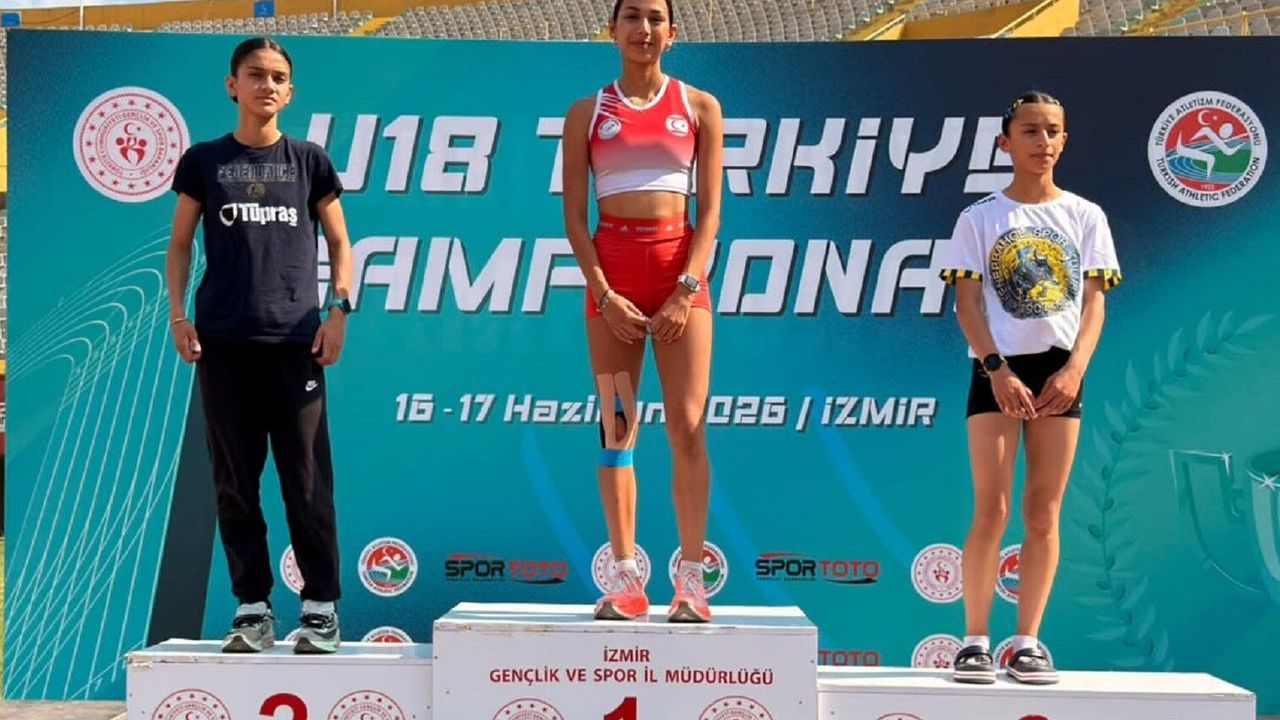 DAÜ sporcusu Ada Kafa, U18 Türkiye Şampiyonu oldu
