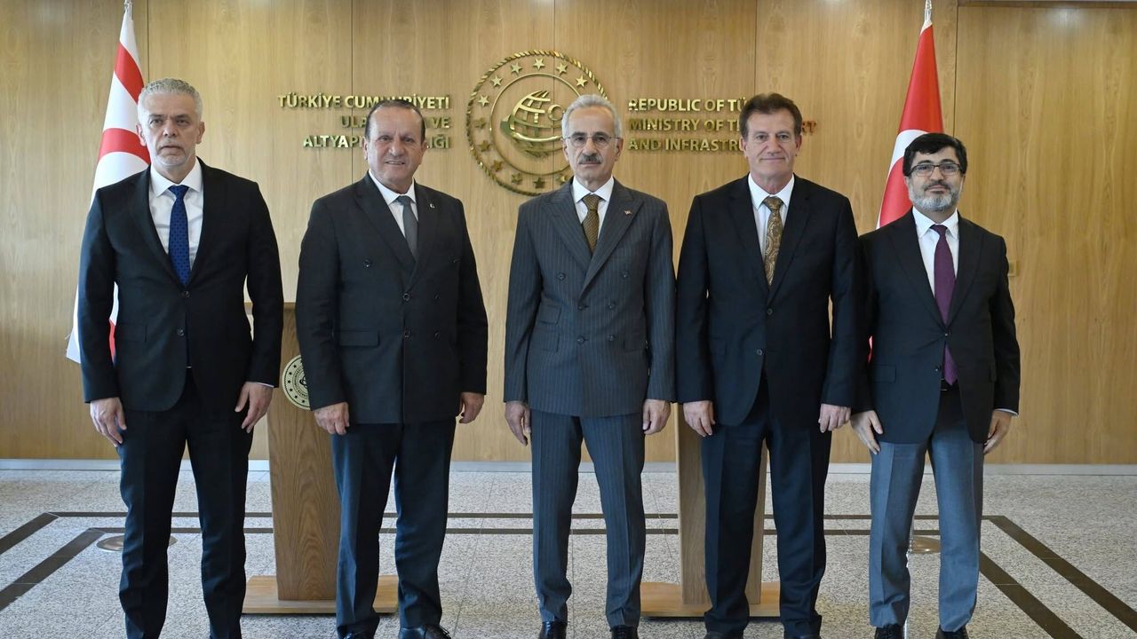 Ataoğlu ile Arıklı, Ankara’da Güngör çöplüğü, bilet fiyatları, Ercan ve karayollarındaki projelerle ilgili görüşmeler ya