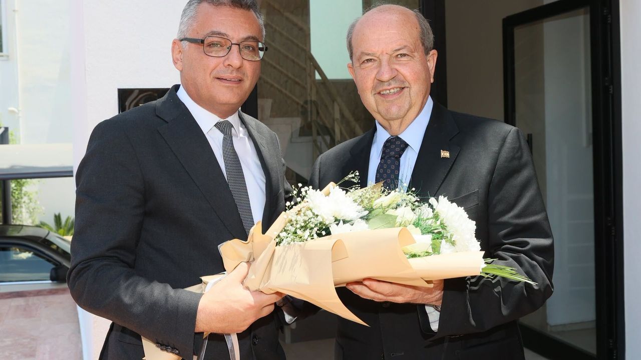 Erhürman’dan eski Cumhurbaşkanlarına nezaket ziyareti