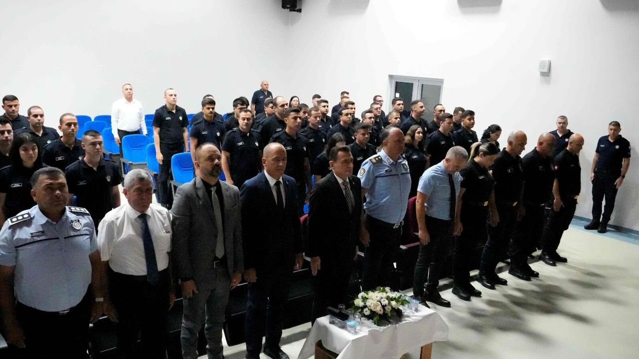 Yangınla mücadele eğitimi alan Merkezi Cezaevi personeline sertifikaları verildi