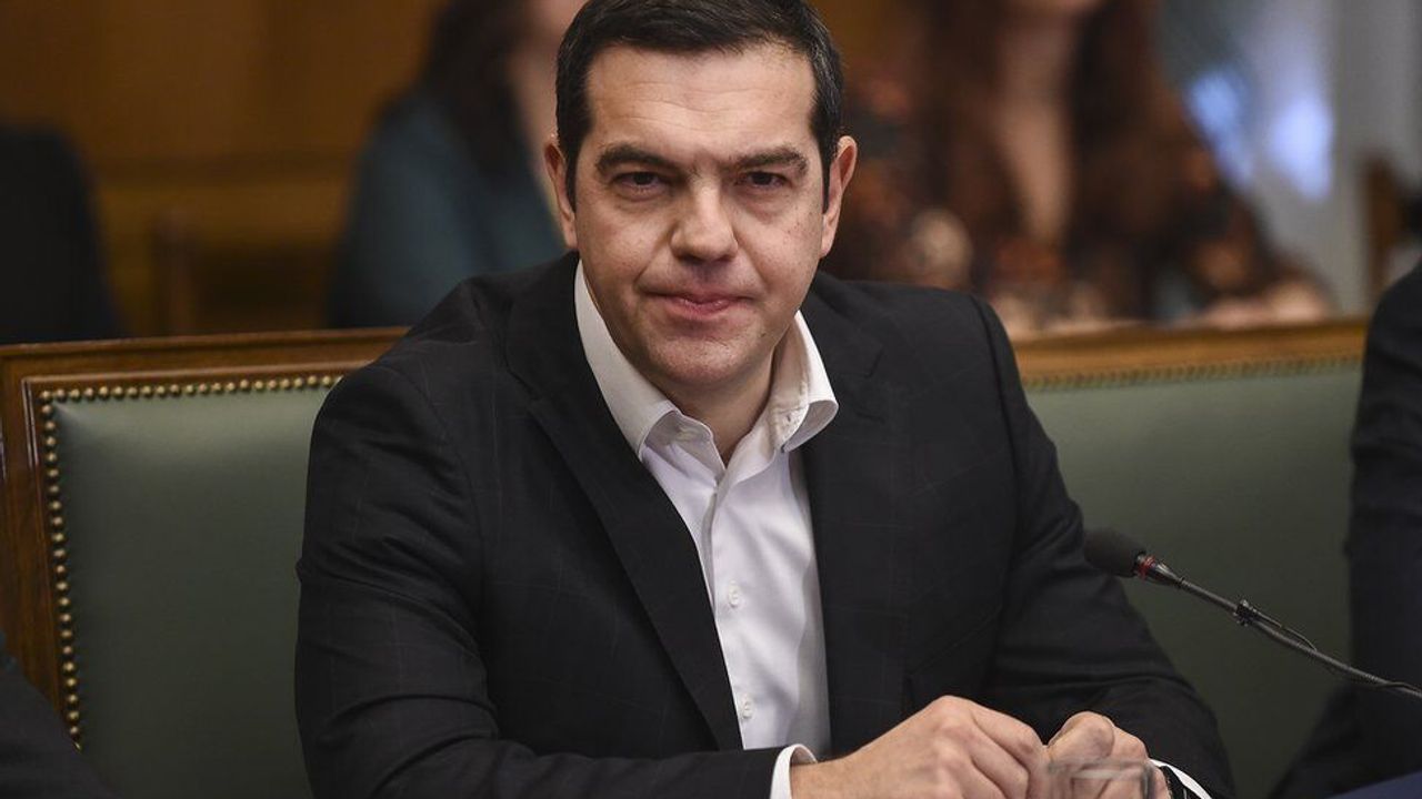 Aleksis Çipras “Kıbrıs’ın, egemenlik haklarını savunabilmesi için desteklenmesi şart”