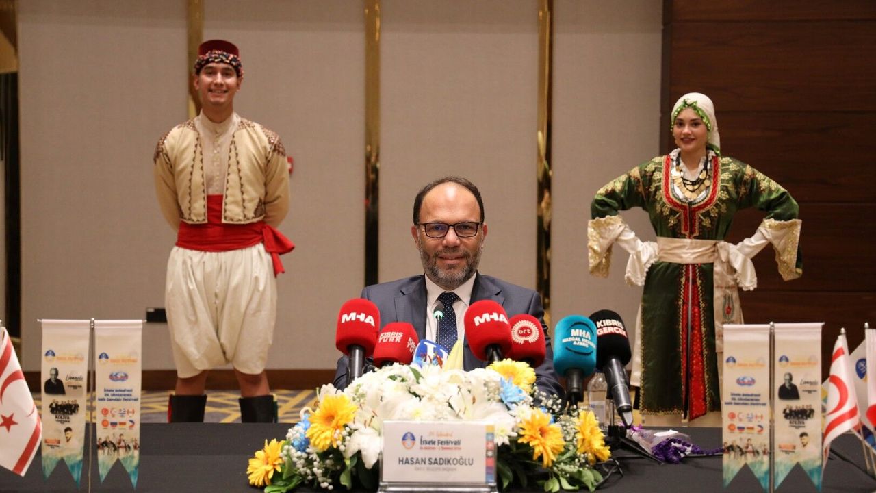 Sadıkoğlu: “Festivalimiz, karnaval havasında geçecek”