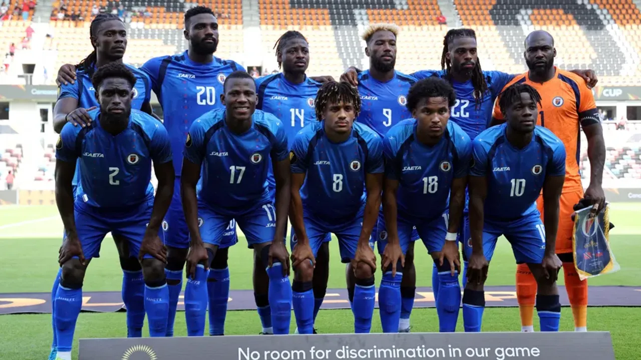 FIFA "siyasi" buldu, Haiti forma tasarımını değiştirdi