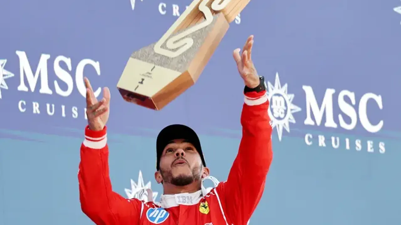 Barselona'da zafer Lewis Hamilton'ın