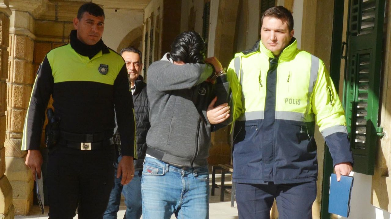 Valizde uyuşturucuya dört yıl hapis