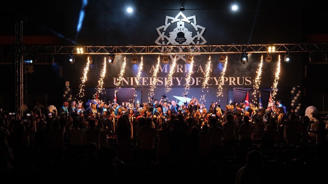 Kıbrıs Amerikan Üniversitesi mezuniyet töreni yapıldı