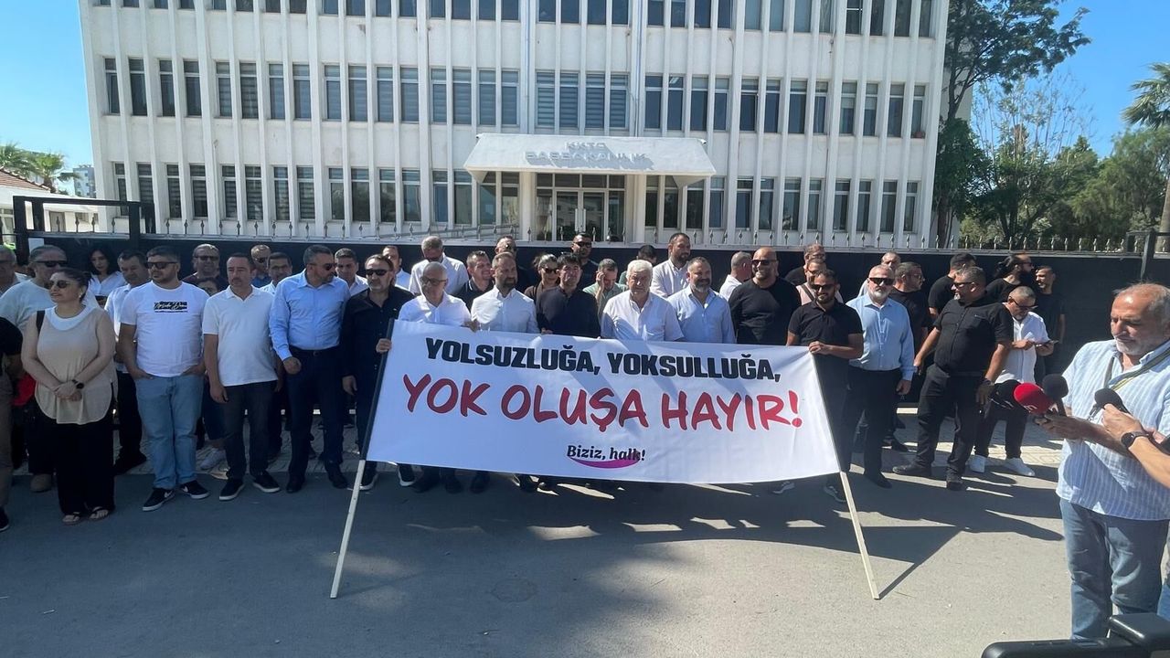 “Ya hizmet edin ya da çekilin”