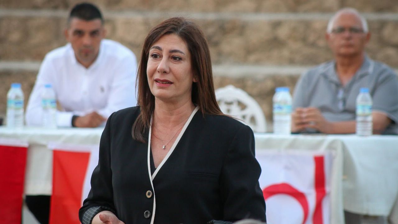“Çocukların geleceği ipotek altına alındı"