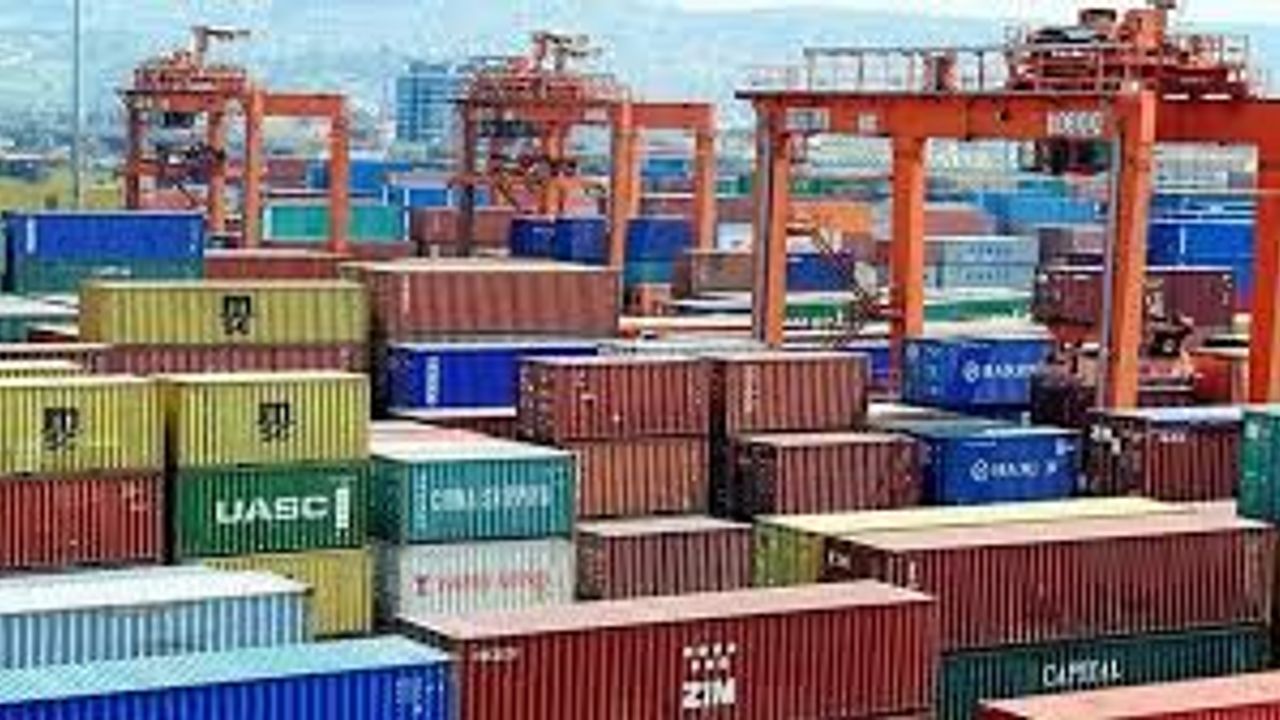 Güney Kıbrıs'ta dış ticaret açığı ilk dört ayda arttı