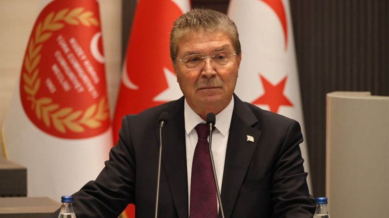 Üstel: "Ercan KKTC’nin uluslararası havalimanıdır ve öyle de kalacaktır"