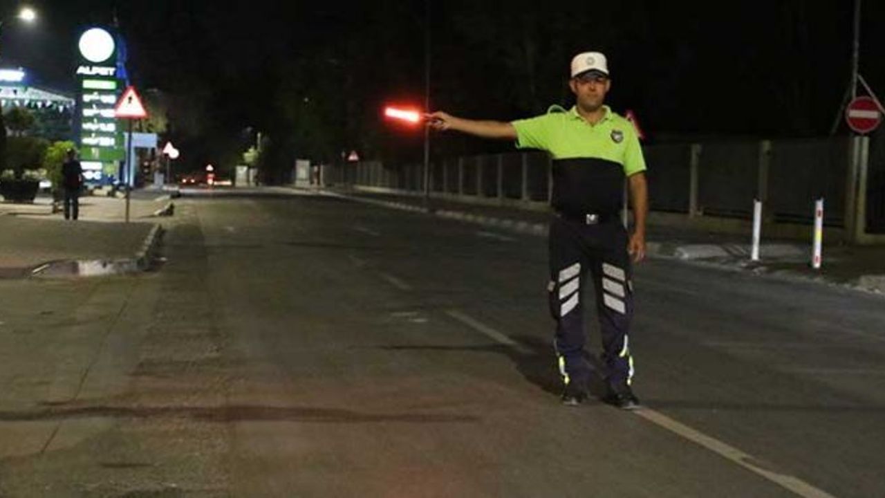 Trafik denetimlerinde 465 sürücü ceza aldı, 45 araç trafikten men edildi