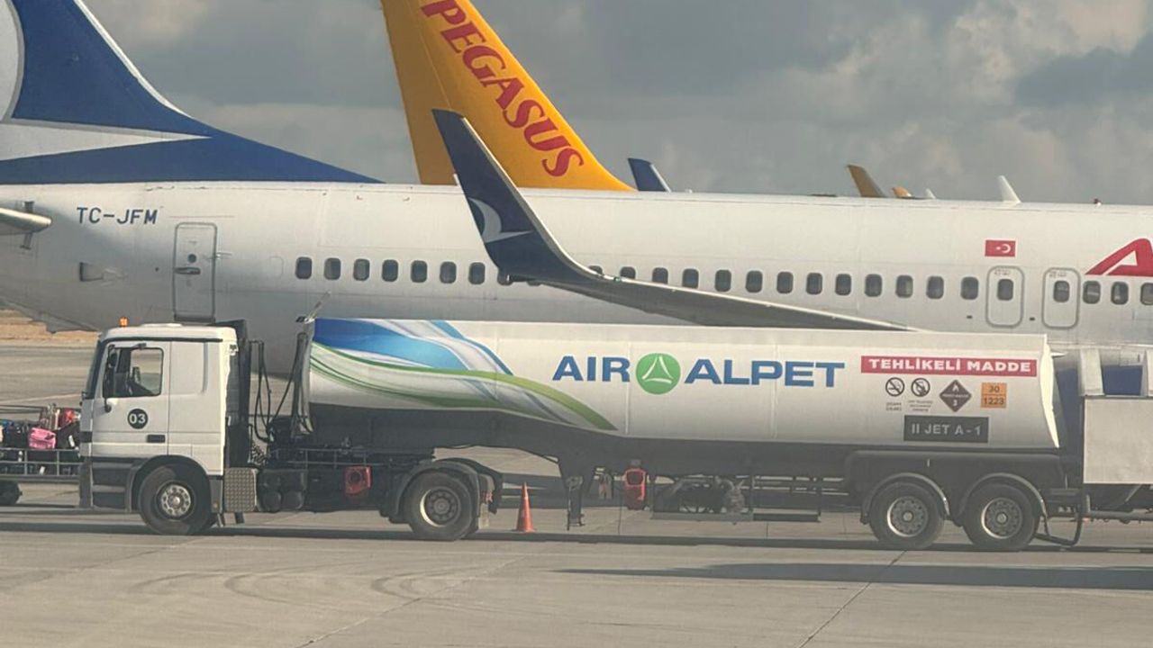 Alpet Kıbrıs'tan Ercan Havalimanı'nda yeni başarı: Tüm havayollarına jet yakıtı hizmeti