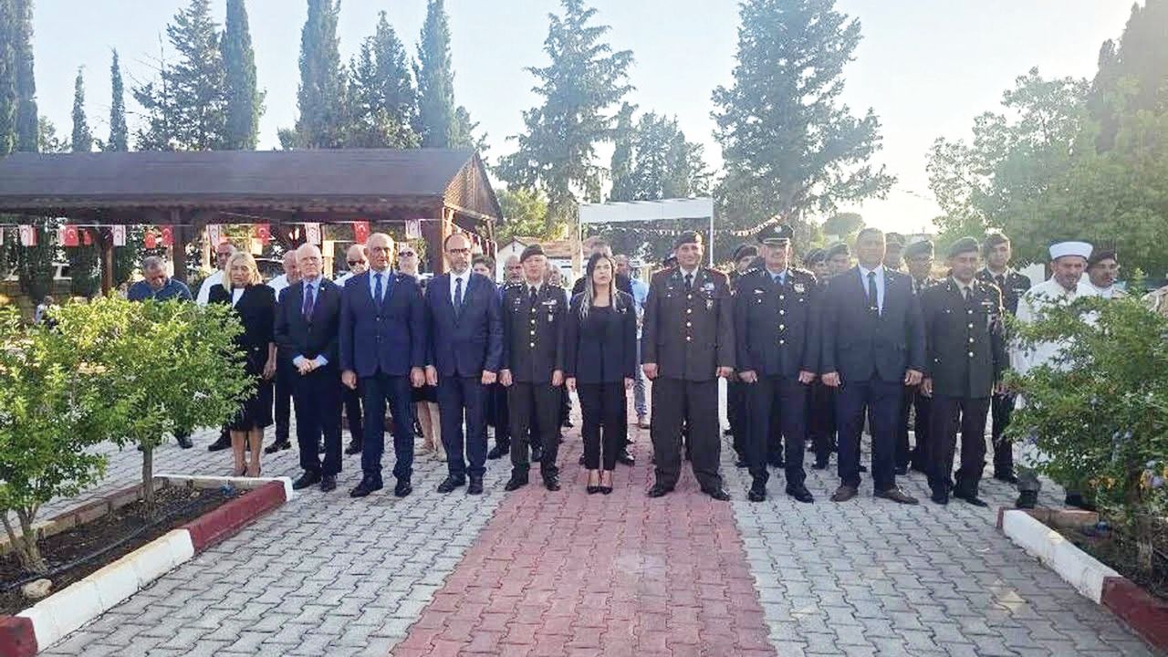 Topçuköy şehitleri unutulmadı