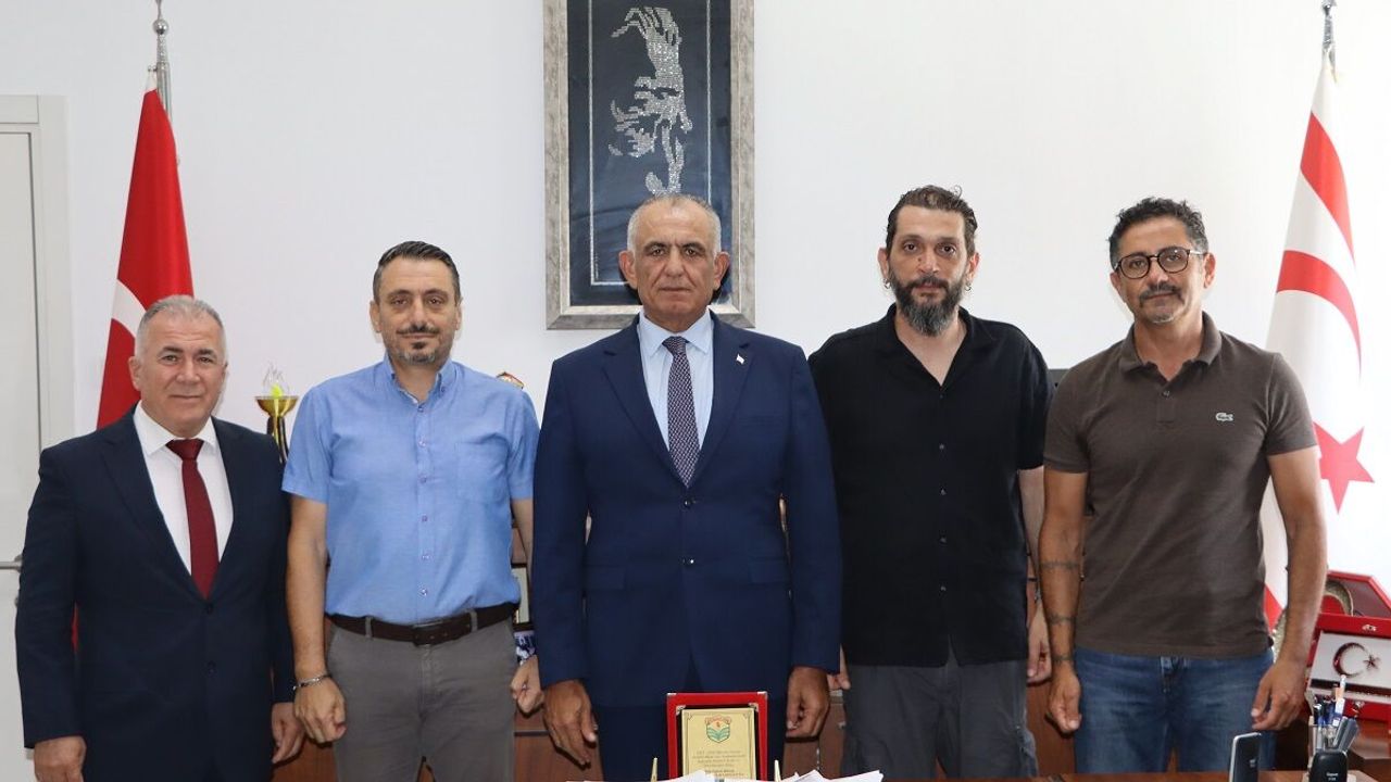 Çavuşoğlu: “Öğrencilerimizi sporla buluşturan çalışmaları desteklemeye devam edeceğiz”