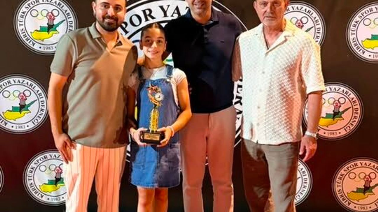Küçücük bir salondan, Türkiye'de kocaman bir başarıya