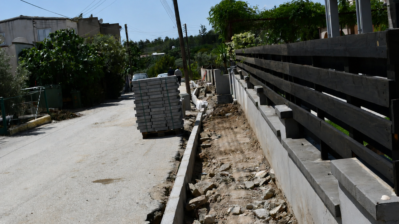 Mesarya Belediyesi, Paşaköy’de kaldırım çalışmalarını tamamladı